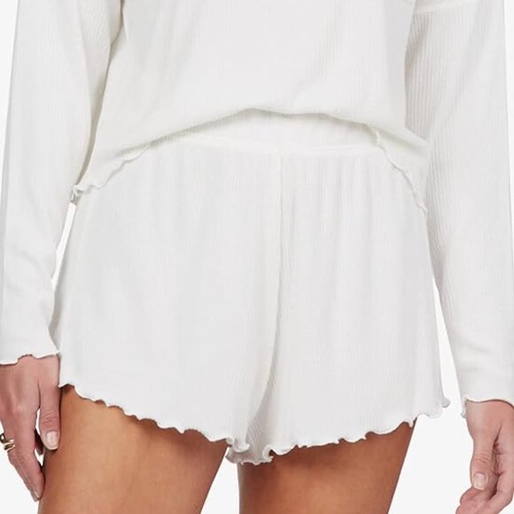 Roxy Pants - Roxy White Shorts Lettuce Hem Ribbed Soft Size Small